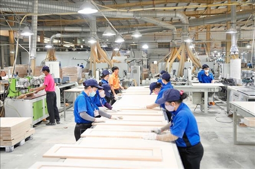 ĐIỀU KIỆN ĐỂ ĐƯỢC HƯỞNG MIỄN THUẾ TNDN TRONG 3 NĂM CHO DOANH NGHIỆP NHỎ VÀ VỪA