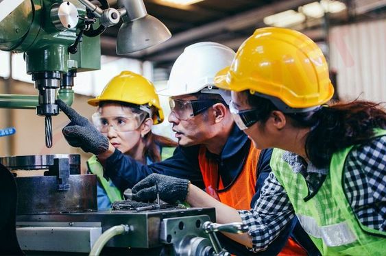 Doanh nghiệp Việt Nam muốn đưa người lao động Việt Nam đi đào tạo, nâng cao tay nghề ở nước ngoài Doanh nghiệp Việt Nam muốn đưa người lao động Việt Nam đi đào tạo, nâng cao tay nghề ở nước ngoài