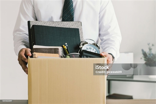 THỦ TỤC THAY ĐỔI NGƯỜI ĐỨNG ĐẦU CỦA CHI NHÁNH